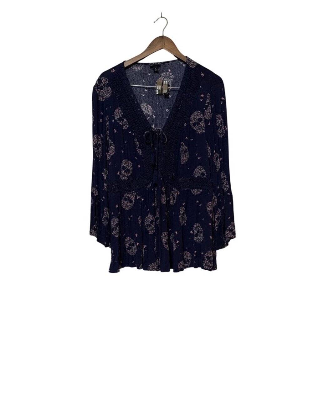 Torrid Navy Blue Floral Skull Print Peplum Blouse With Crochet Detail Size 2